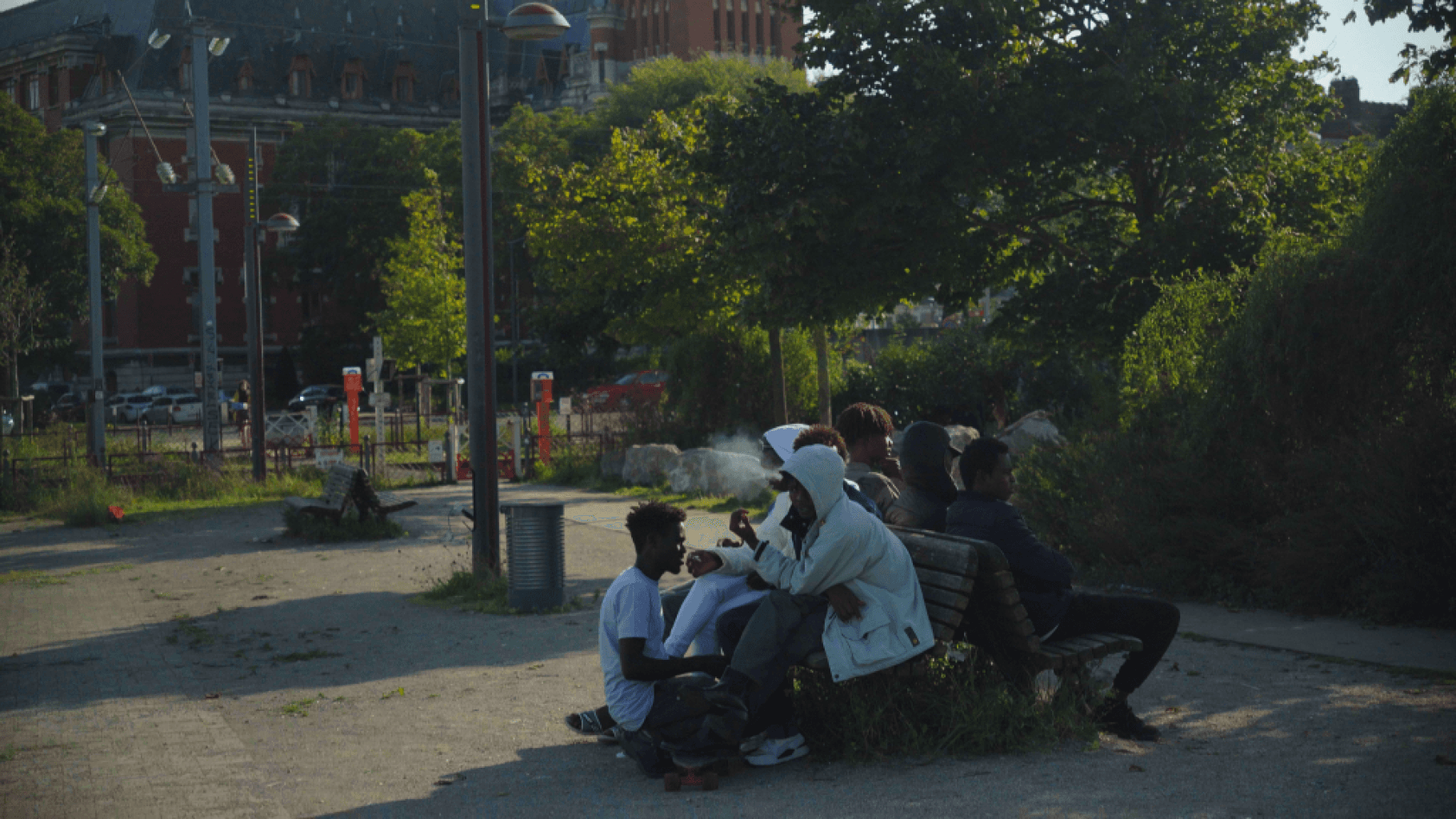 [Reportage] Frontières au cœur de la jungle de Calais !