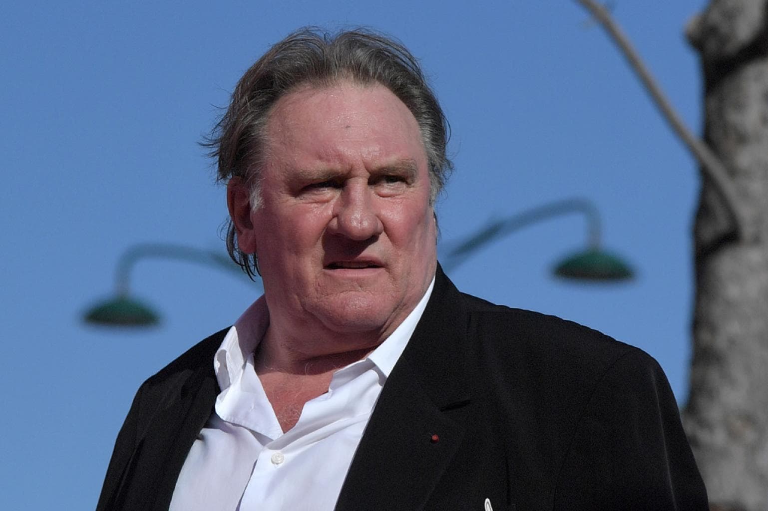 L'avocat de Gérard Depardieu sollicite un renvoi de son procès à cause de sa santé