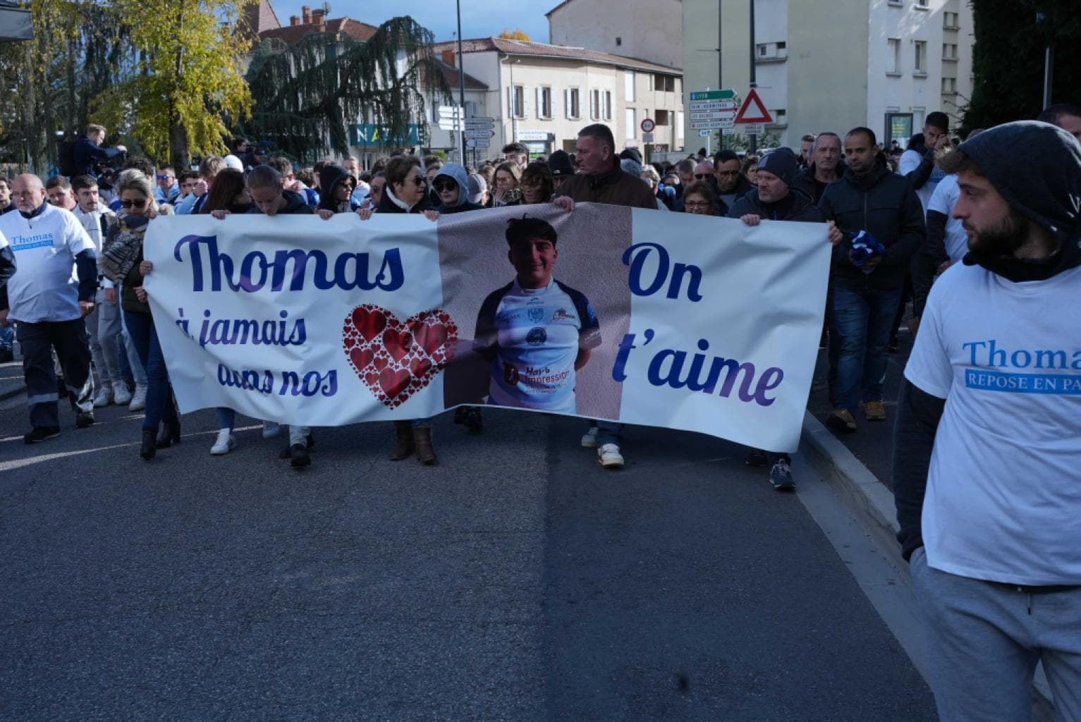 Crépol : un an après la mort de Thomas, la France toujours en deuil