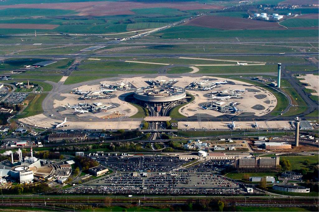 Roissy-Charles-de-Gaulle : la perte d'une chienne provoque la fermeture de deux pistes de l'aéroport