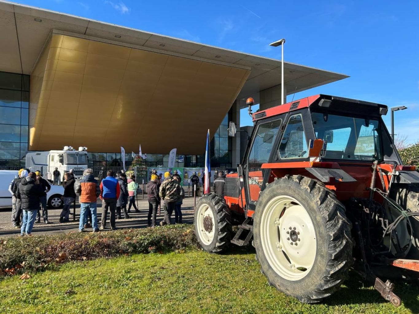 Colère des agriculteurs : la FNSEA appelle à une mobilisation nationale les 9 et 10 décembre