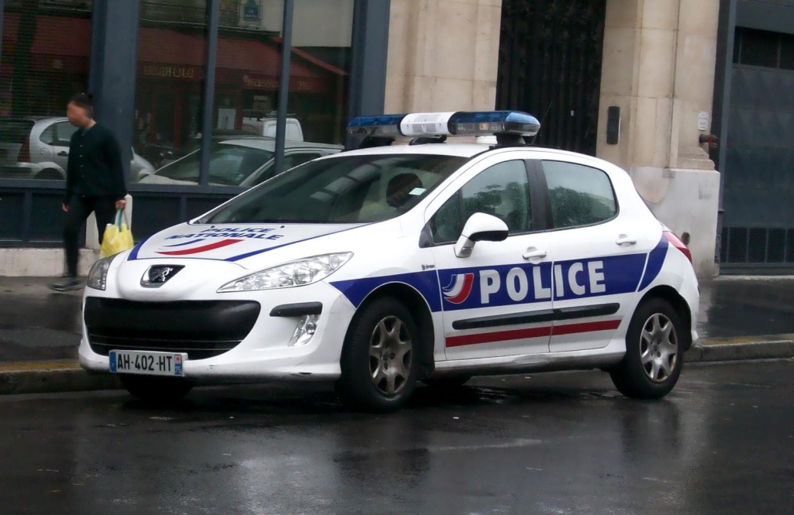 Nice : trois policiers agressés lors d'une intervention