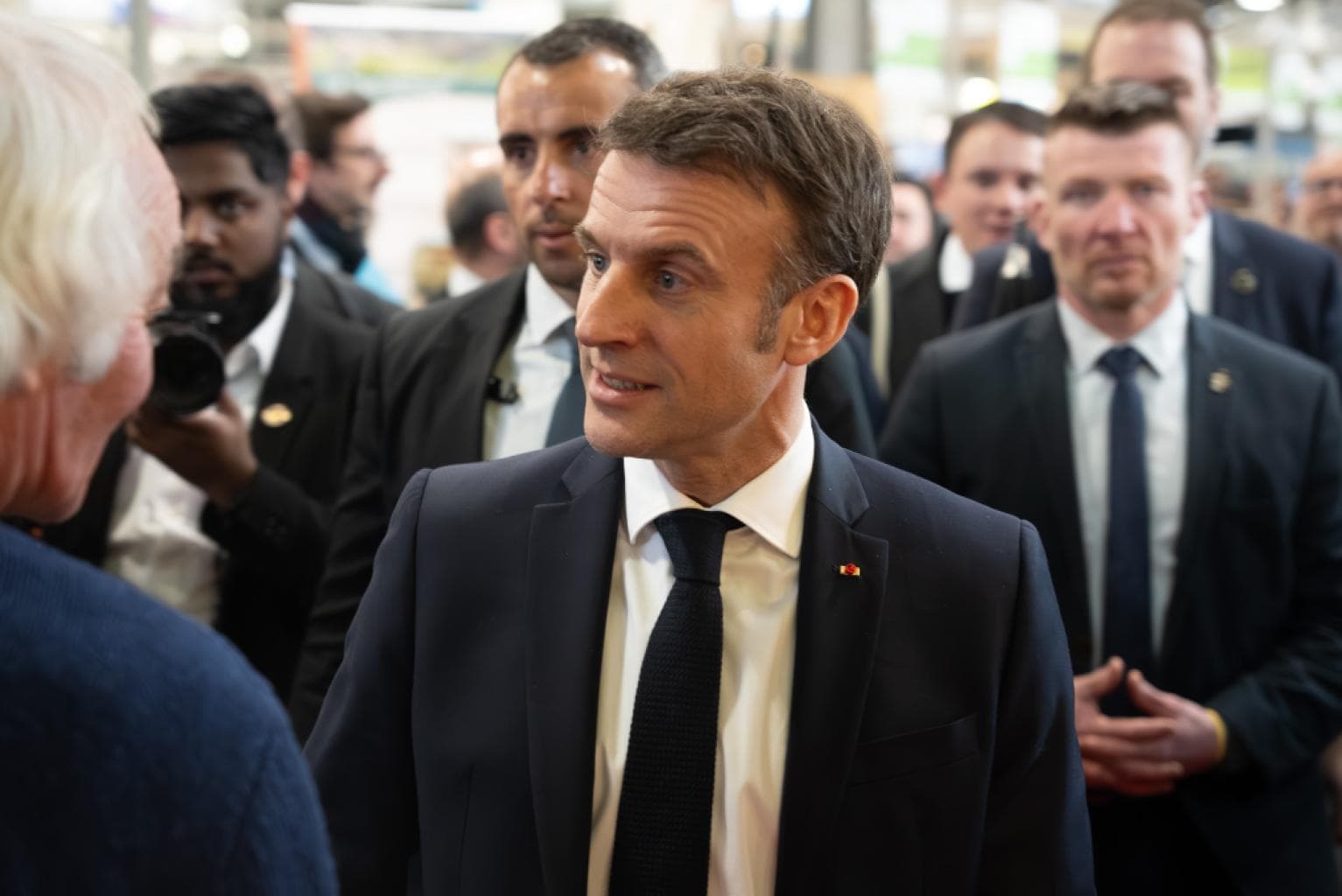 Élysée : Emmanuel Macron réunit tous les partis aujourd'hui à 14h, sauf le RN et LFI