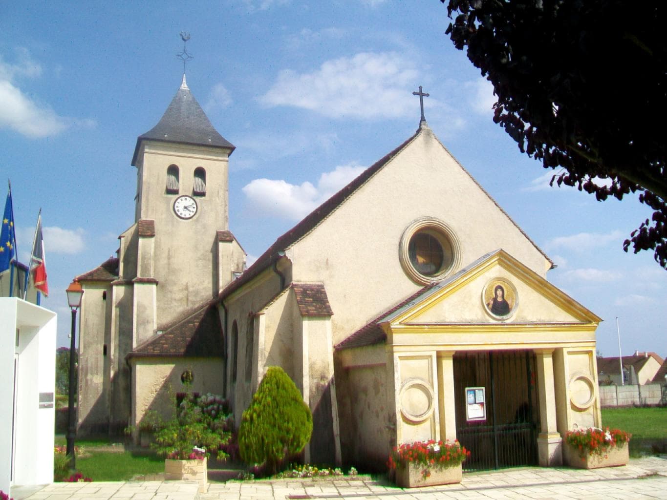 Val-d'Oise : une commune va accueillir 100 mineurs isolés contre son gré