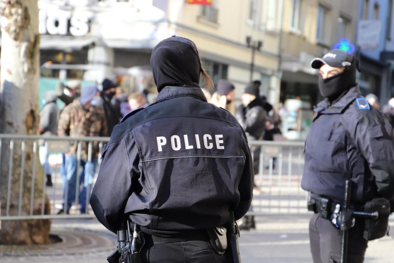 Brive : un homme nu et armé d’un couteau abattu dans l’église Saint-Martin