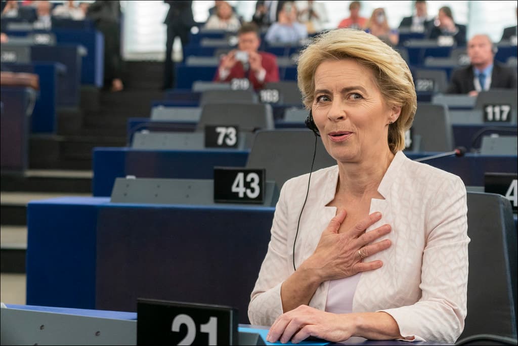 Ursula von der Leyen seule en croisade diplomatique