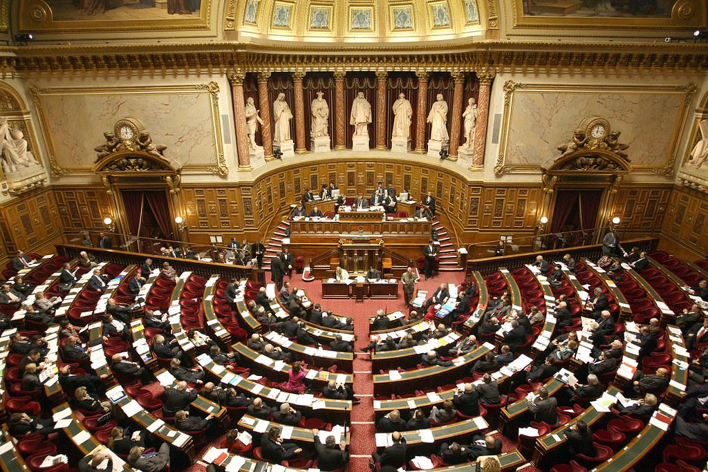 La sénat adopte une loi visant à renforcer la lutte antiterroriste