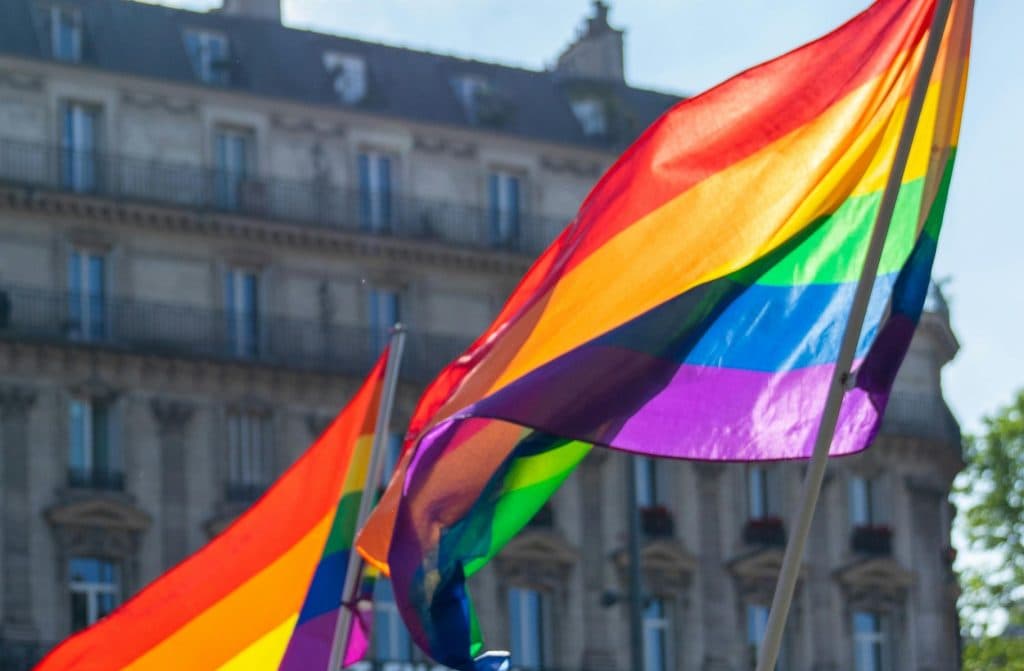 Marguerite Stern et Dora Moutot demandent la dissolution des groupes transactivistes Paris-Luttes info et Assemblée Antifasciste Paname