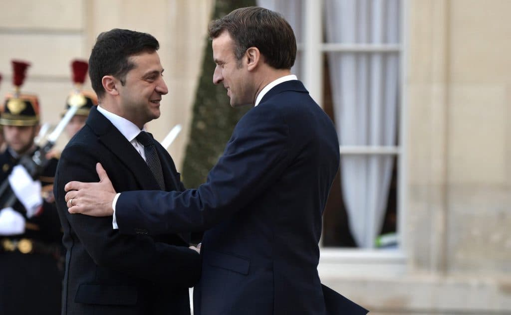 Zelensky rejette un cessez-le-feu à Paris