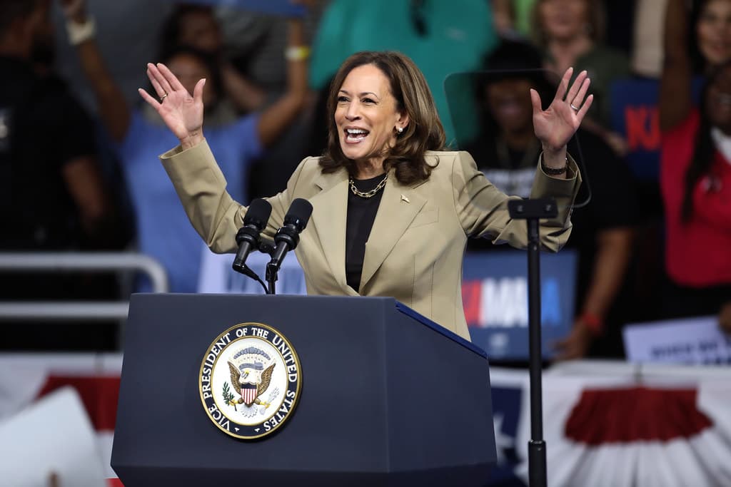 Pour Kamala Harris, Trump est un « fasciste »