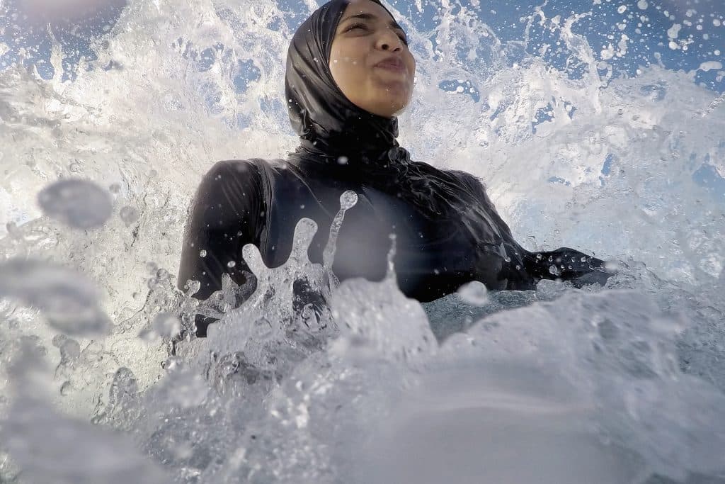 Seine-Saint-Denis : une piscine ouverte clandestinement pour des femmes en burkini