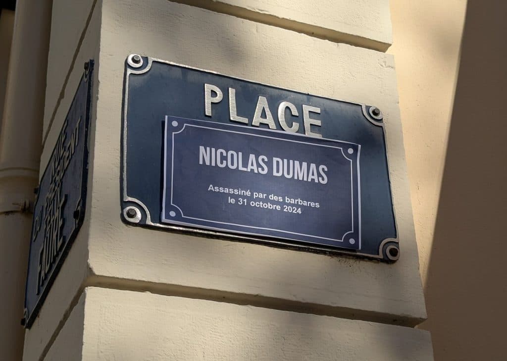 Romans-sur-Isère : Des rues rebaptisées symboliquement en hommage à Thomas Perotto et Nicolas Dumas