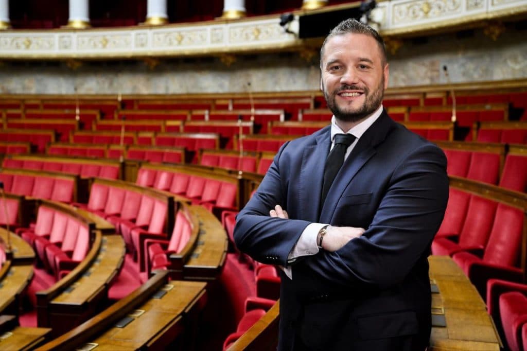 Antoine Villedieu en croisade contre Fursan Al-Aqsa, un jeu vidéo accusé de glorifier le terrorisme